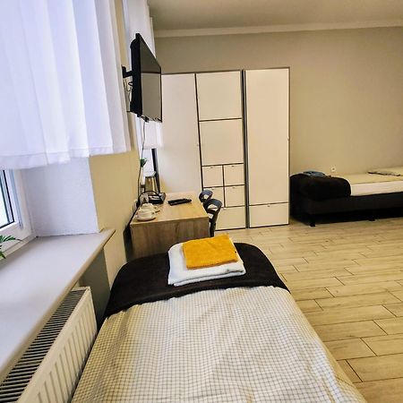 Palac Pod Bocianim Gniazdem Runowo  Exterior foto