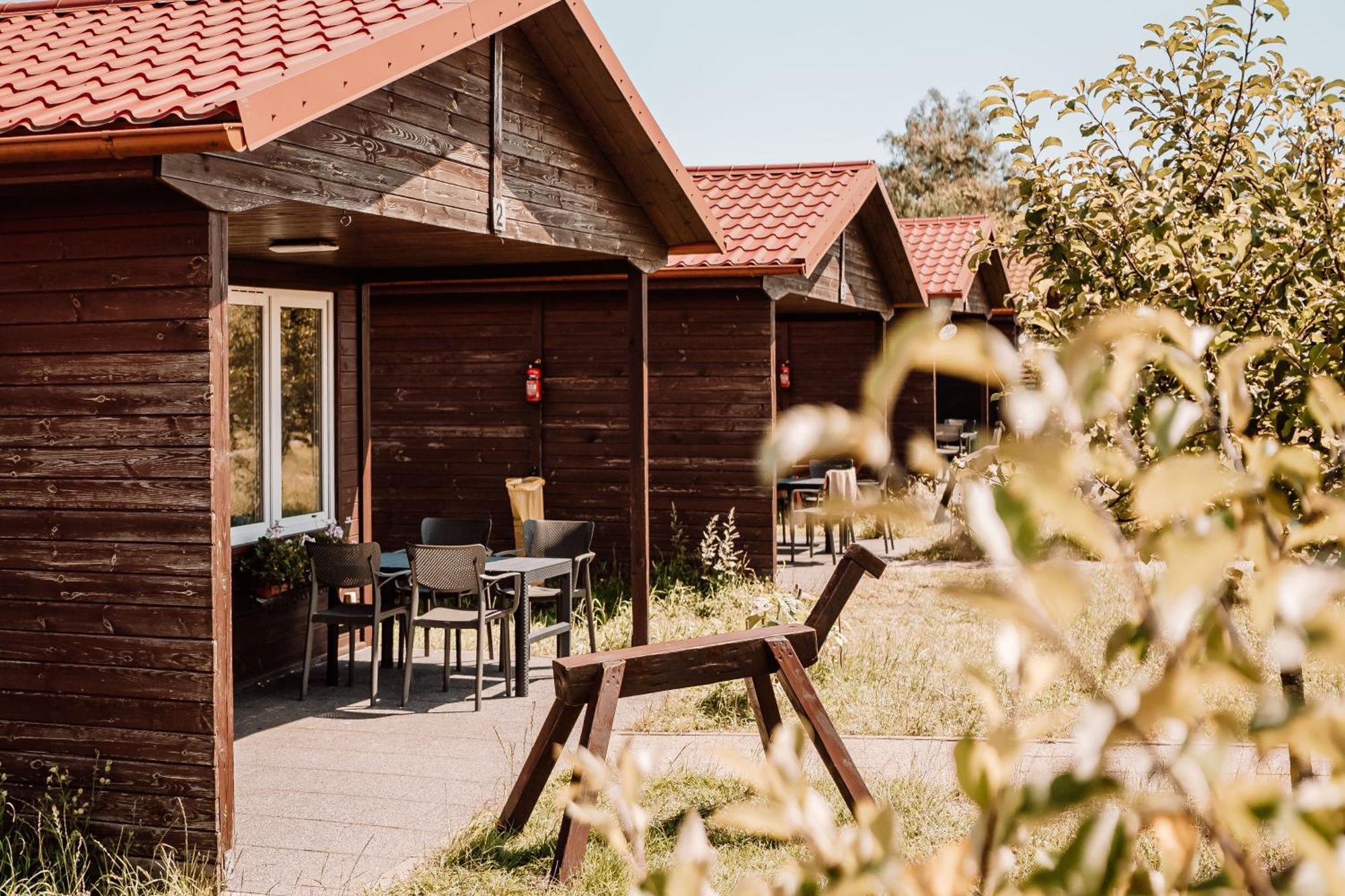 Palac Pod Bocianim Gniazdem Runowo  Exterior foto